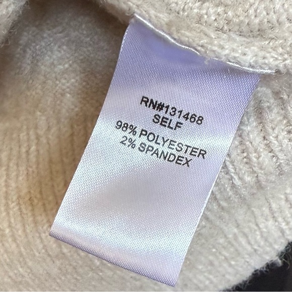 Fate Colorblock Crewneck SweaterSize M - Picture 2 of 5